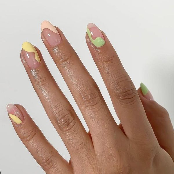 

false nails 24pcs/box colorful graffiti almond short full cover french nail tips press on wearable artificial fake, Red;gold