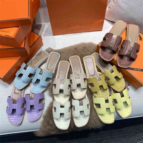 

snakeskin 2021 new summer women sandals casual shoes beach flat bottom middle heel thick large, Black