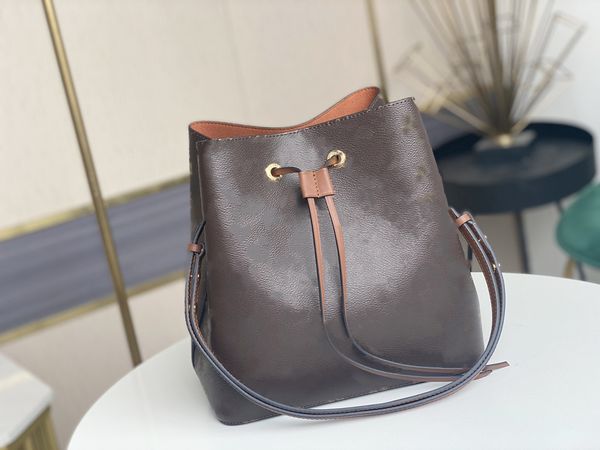 

designer luxury women the tote bag fashion versatile handbags shoulder crossbody bags purse tories totes large capacity saddle wallets 7a 7x