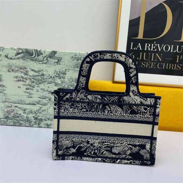 

women luxurys designers bags 2021 ladies fashion 3d embroidered wallets hand designer handbag handbags totes crossbody bag