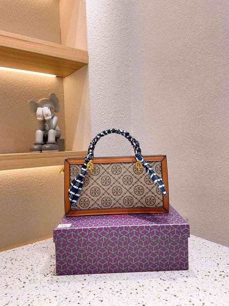 

discount handbag monthly sales 500 women's handbag printing new item size, Black;red