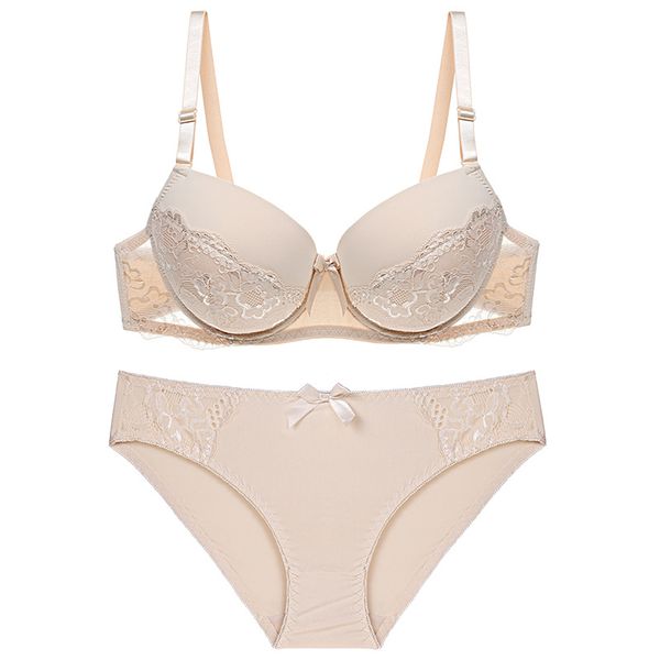 Push -up Bras Womens Clothing Unterwäsche Frauen Set Tanga und BH Set Intimates Blumenspitze große Größe Damen Unterwäsche B C D DD E X0526