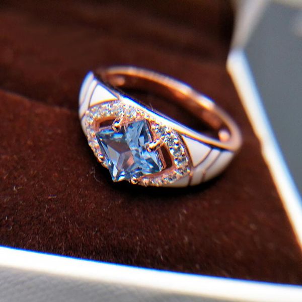 

cluster rings elegant london blue z ring 925 sterling silver rose gold plated princess cut 6mm created gemstone jewelry white enamel, Golden;silver