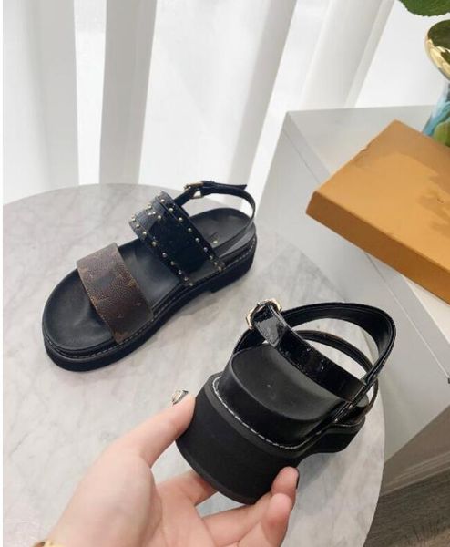 

selling sandals luxury flat heel designer lady letter 35-40, Black