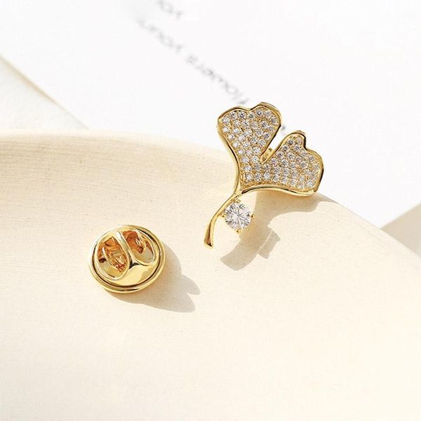 

pins, brooches tree leaf brooch for women neckline pin micro zircon maple light gold color ginkgo biloba gift fashion jewelry kbx284, Gray