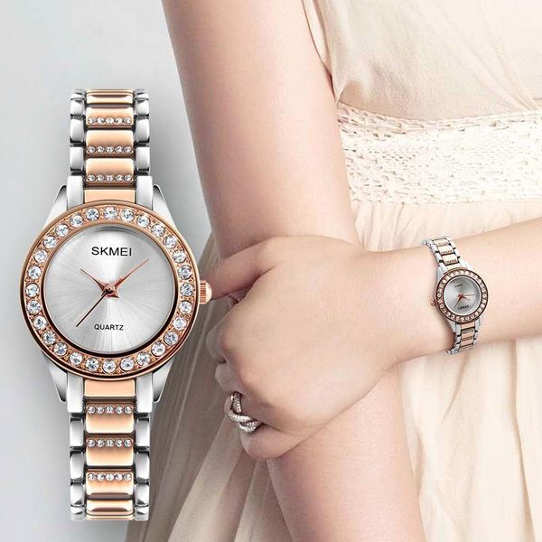 

wristwatches women fashion inlay rhinestone watches waterproof simple business watch ladies d88, Slivery;brown