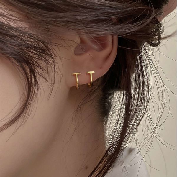 

925 silver needle and metal earrings, Black