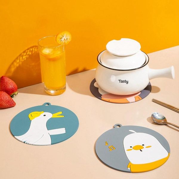 

mats & pads creative cute table placemat waterproof heat insulation non-slip bowl pad cartoon milk coffee water coasters kitchen tableware