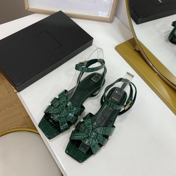 

classic luxury butterfly-knot simple atmosphere flat strap women sandals high-end customized shoes, Black