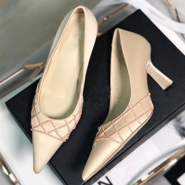 

dress shoes 2021 autumn designer beading chain women pumps runway pointed toe thin high heels lady party wedding sandals, Black