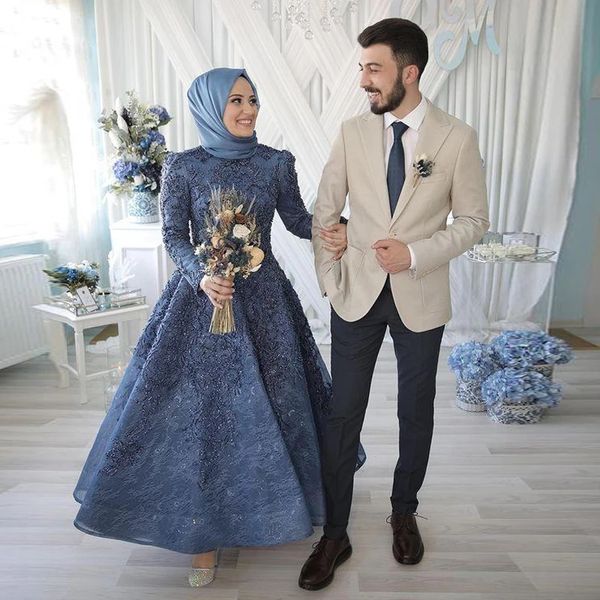 Elegantes arabisches Aso Ebi Marineblau-Abschlussballkleid 2022, volle Ärmel, Spitzenapplikationen, formelles Mulsim-Abend-Partykleid, perlenbesetzt, knöchellang