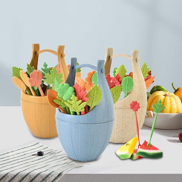 

forks creative leaf shape fruit wooden barrel design fork plastic salad practical kitchen tool cake dessert
