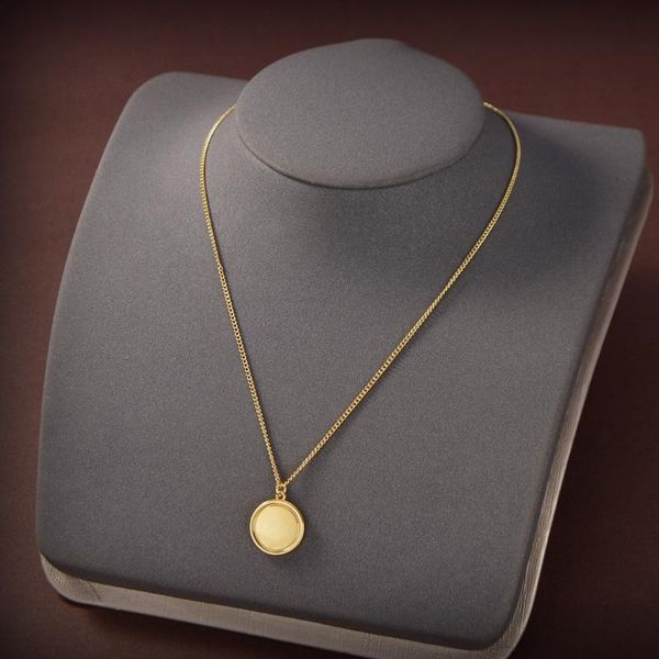 

pendant necklaces european and american round letter necklace cold style english clavicle chain, Silver