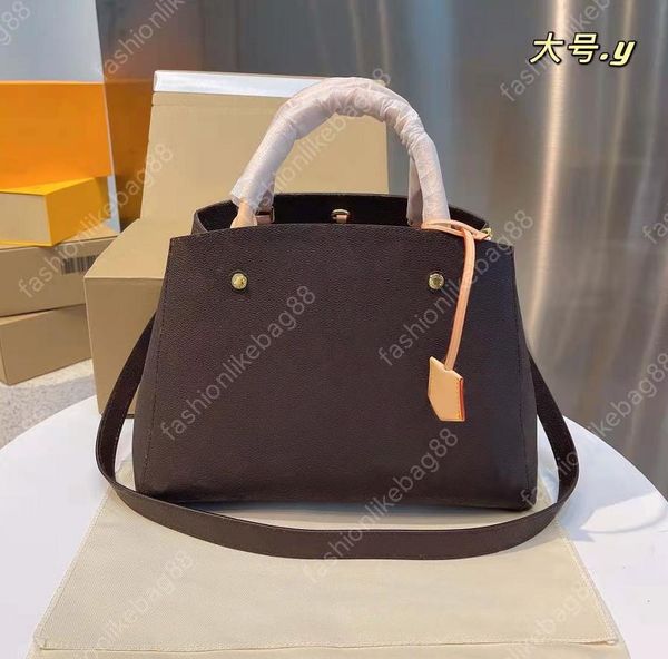 

handbag designers bb shell bag crossbody shoulder bags purse wallets clutch totes lock letters floral geometric handle keychain rivet zipper