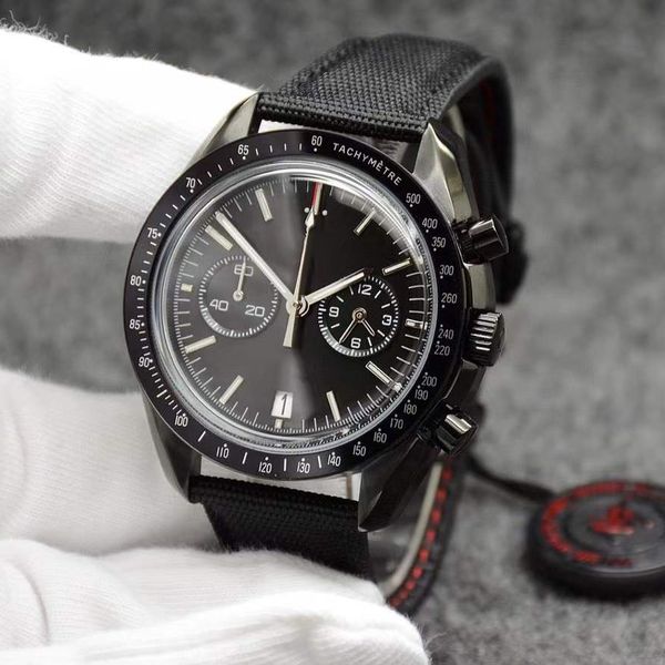 

quartz 44mm chronograph silver dial mens watches moonwatch leather band dark side of the ring showing tachymeter markings wristwatches, Slivery;black