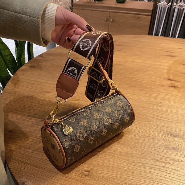 

color matching small female 2021 new fashion cylinder old flower single shoulder ins net red versatile messenger bag
