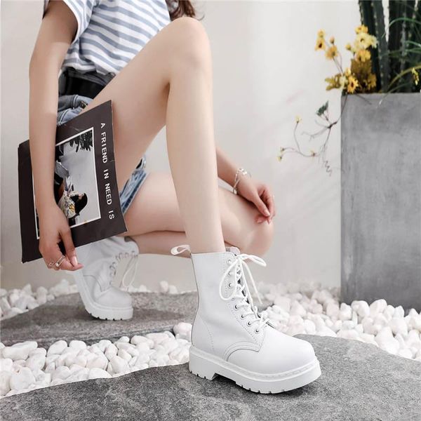 

boots lady trekking autumn shoes for women hard-wearing platform woman absorption hypebeast tennis souliers, Black