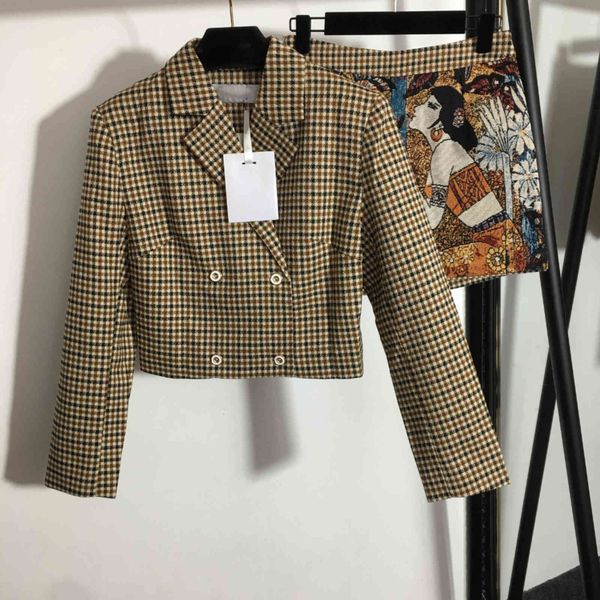 

fashion women designer lapel suit jacket shorts dress 2 piece suits checkered stitching jacquard high-end coat pants letter logo brand women, White