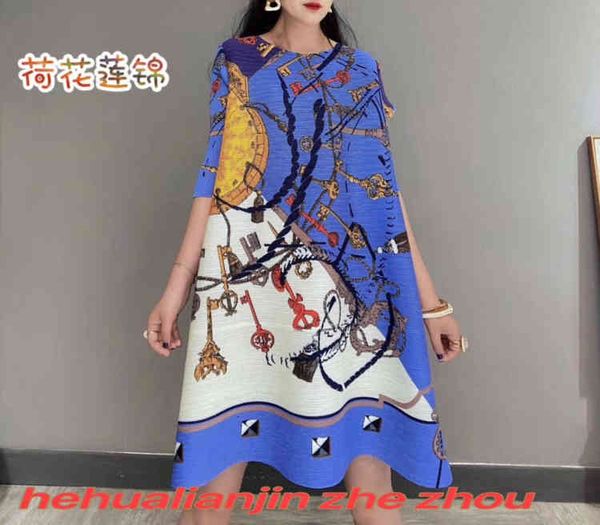 

dress miyake fold folk-custom printing o-neck half sleeve straight, Black;gray