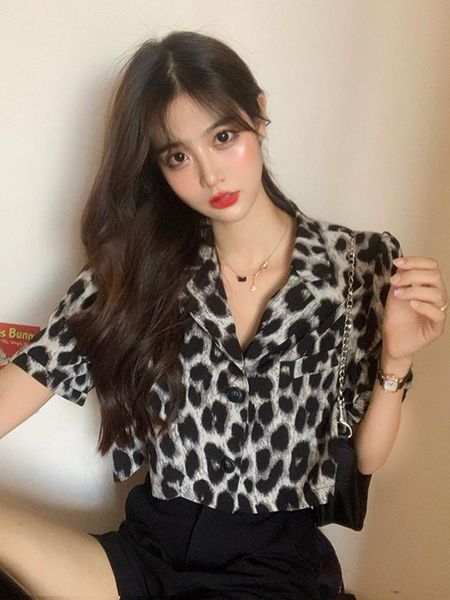 

women's blouses & shirts and brief paragraph leopard print jacket spring the female design feeling small suit collar short shirt, White