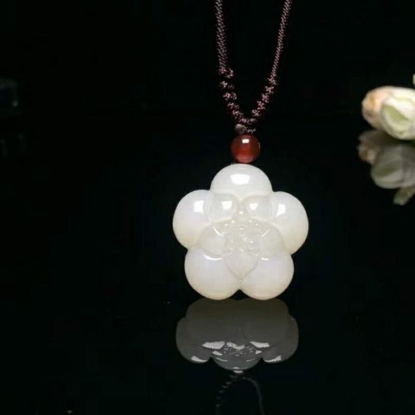 

lockets exquisite hetian jade plum pendant h36#, Silver