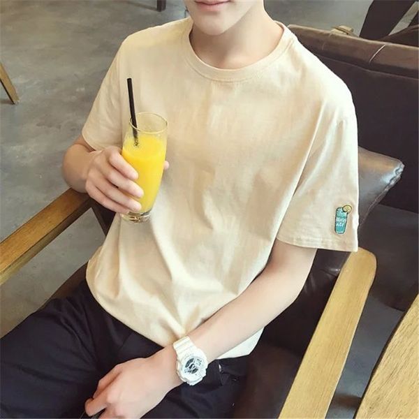 

2020 summer new mens t-shirt new mens short sleeve loose round neck hong kong style menswear t-shirt one piece dropshipping, White;black