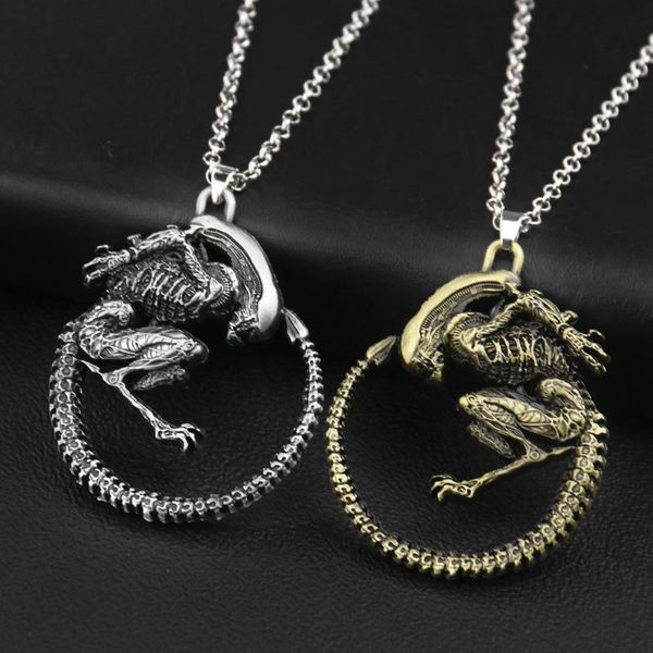 

pendant necklaces game film aliens skeleton necklace tail bone variation alien queen devil metal chain man boy jewelry gift, Silver