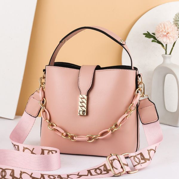 

designer handbag women shoulder bag purses purse pu leather bucket tote bags lady causal shopping packs 2021 fashion pocket tassel handbags
