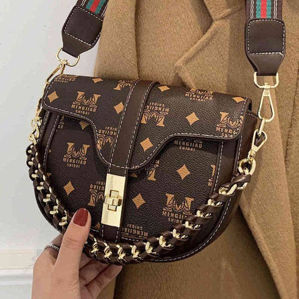 

75% off luggage factory wholesale saddle bag small women's trend single shoulder ins street racket messenger, Black;red