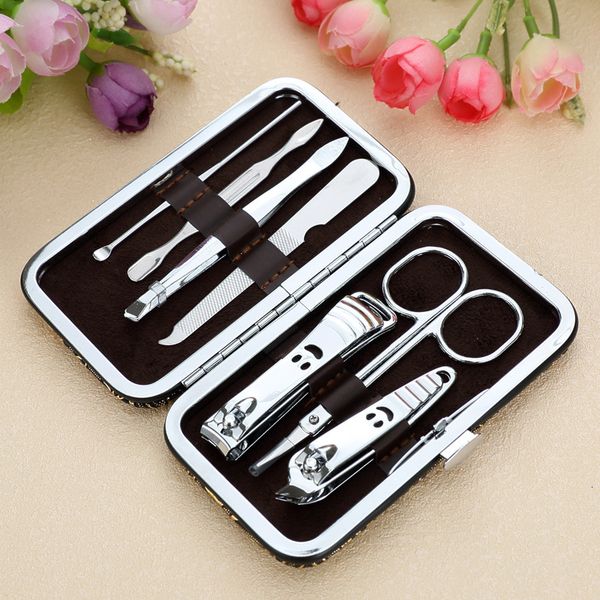 

set straight 7-piece nail clipper knife manicure beauty tool