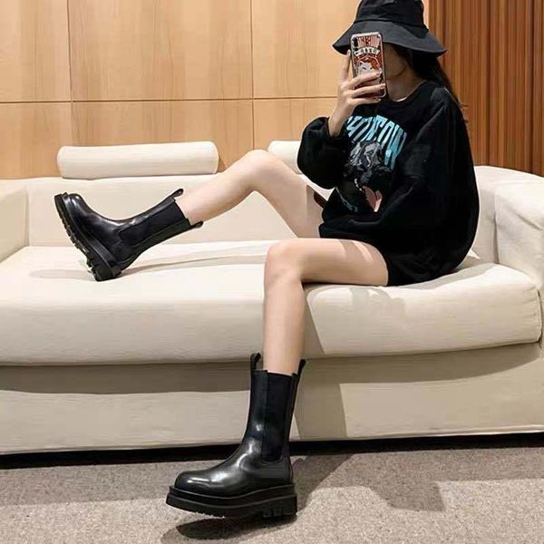

boots 2021 autumn design slip on black leather women elastic rubber short thick heel