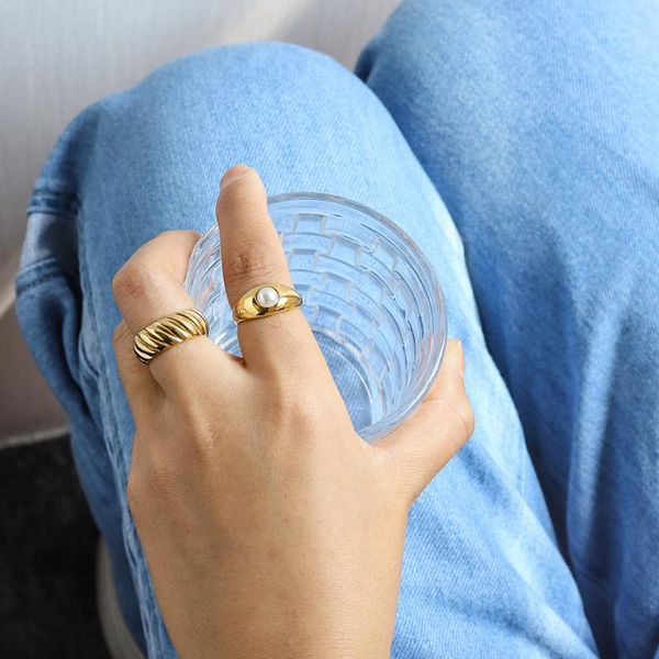 

cluster rings 2021 design vintage stainless steel croissant texture gold statement ring natural freshwater pearl for women, Golden;silver