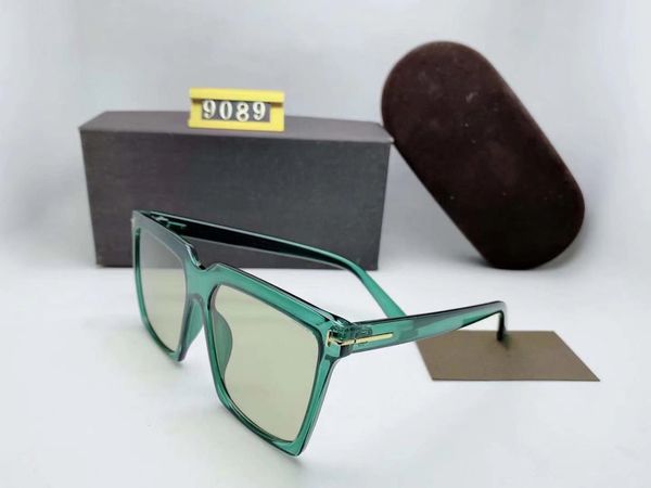 2022 SHion Casal Luxurys Designers Sunglasses for Women Mens Designer Sun Óculos ao ar livre Drive Feriado Summer Polarized Woman Sunglass Box