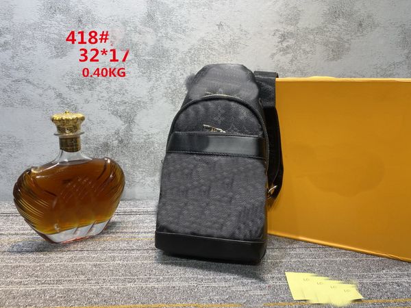 

men luxurys designers day packs bags leather handbag color plaid printing splicing compact and comfortable men's shoulder bag