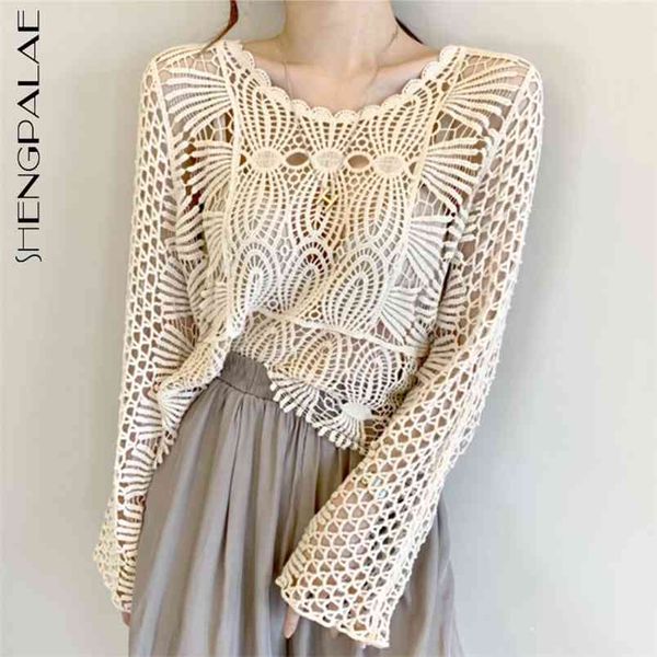 

elegant lace hook flower hollow design blouse women's spring round neck loose long sleeve sunscreen shirt 210427, White