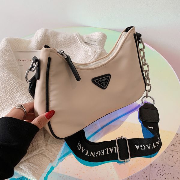 

nylon cloth women's 2021 new fashion chain net red large capacity single shoulder messenger bag french stick armpit bag