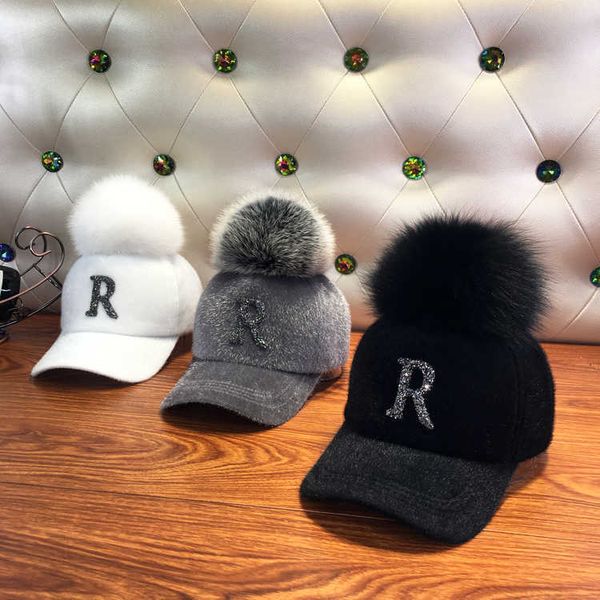 Hüte für Frauen Neue Herbst und Winter Mohair Caps Wasser Bohrer Buchstabe R Abnehmbare Echt Fox Pelz Ball Baseball Kappe einfarbig Hüte Q0703