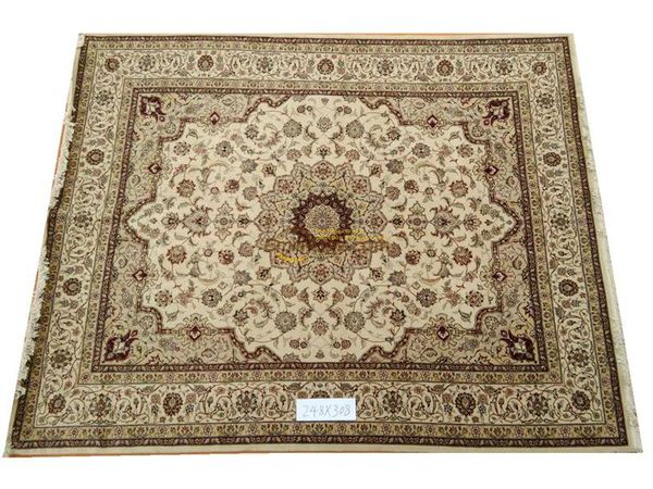 

carpets living room carpet persian -knotted and silk oriental made