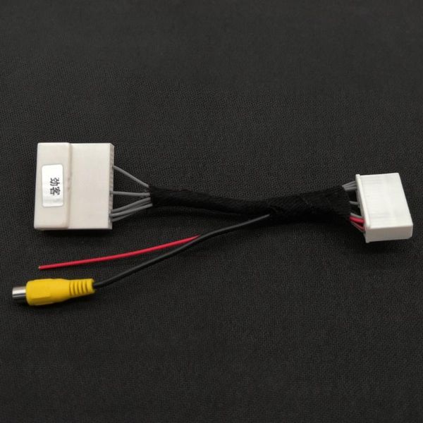 

car rear view cameras& parking sensors 32pin original video input switch reverse camera rca adapter cable for kicks 2021 low-end vers