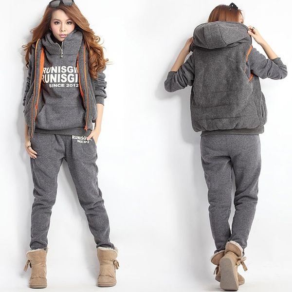 

factory cargo through autumn and winter velvet sports suit women's three piece set fashion hooded sweater pants leisure trend slim fit, Gray