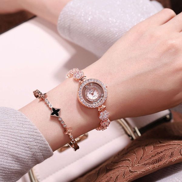 

alisa's creative diamond inlaid four leaf grass waterproof quartz watch bracelet for women, Black