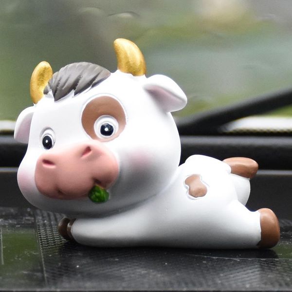 

interior decorations resin crafts ornaments creative car accessories decoration cute little cow