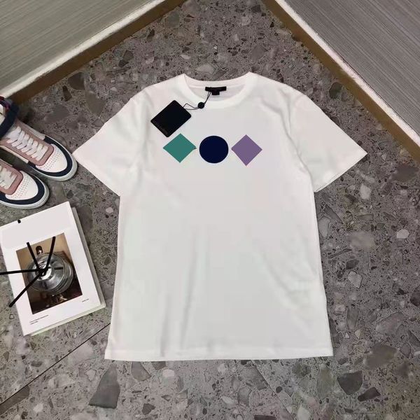 Kadın Tişörtler Renkli Desen Tees İnce Stil Kısa Kollu Yaz Nefes Alabası Tshirts 6 Kolo Boyutu SS-3XL