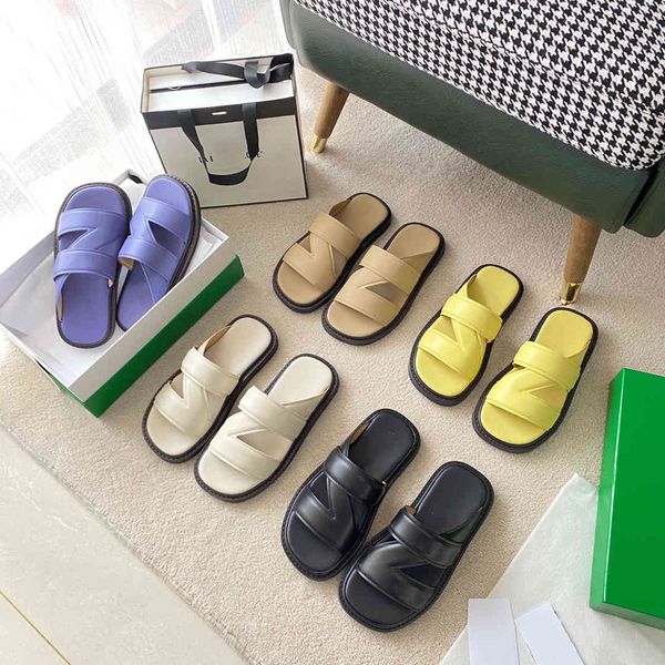 

2021 summer new square open toe flat women's i-shaped cool soft leather couple slippers, Black