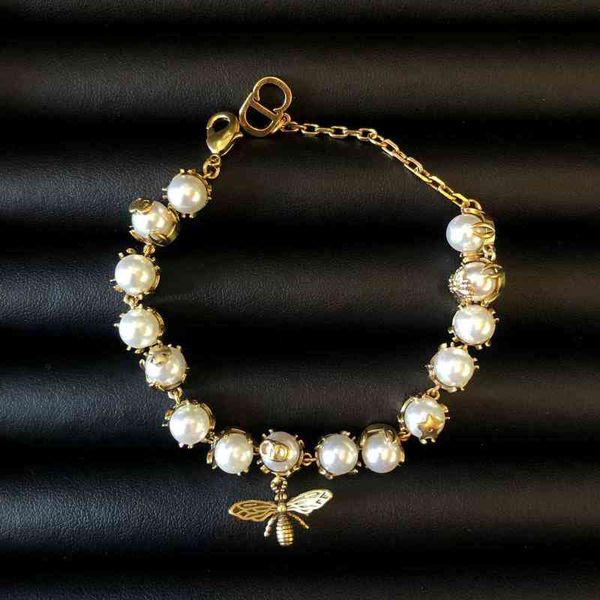 

bee pearl neckchain necklace female red bracelet earrings, Golden;silver
