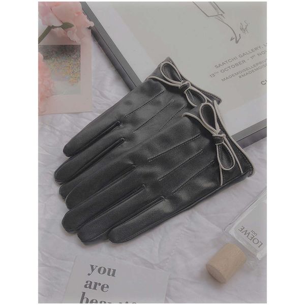 

leather gloves for women keep warm and add velvet to thicken, Blue;gray