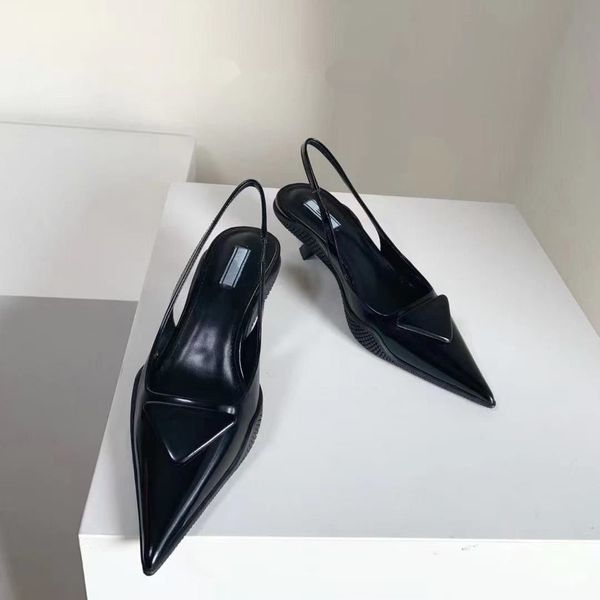 

2021 lettre bow noeud haut femmes piste toe bas pointu talon gladiaor sandales femme design chaussures mesh 35-40 mjkjj002, Black