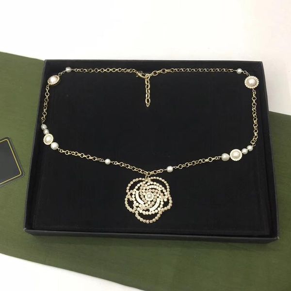 

chokers original brand stamp fashion choker necklace women pearl flower camellia crystal pendant chain necklaces jewelry holiday gift, Golden;silver