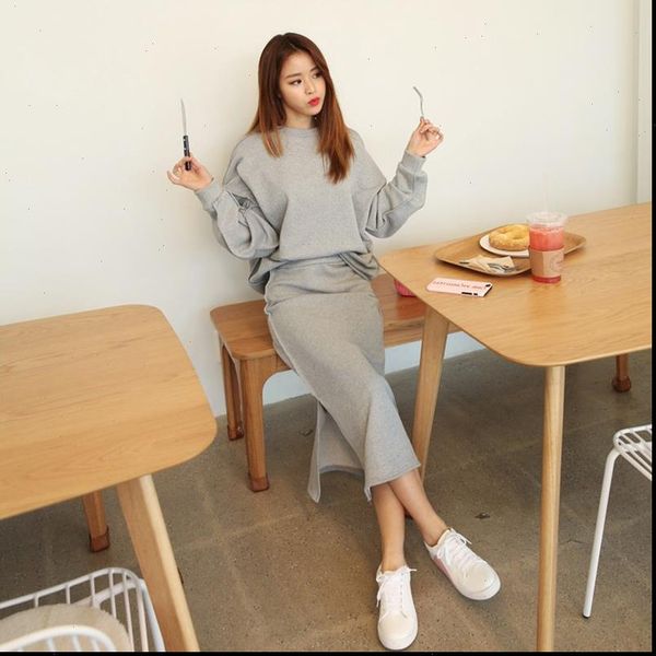 

arrival womens tracksuits fashion temperament comfortable soft hoodies vintage skirt wild fresh trend bouncy sweet warm outdoor women sets, Gray