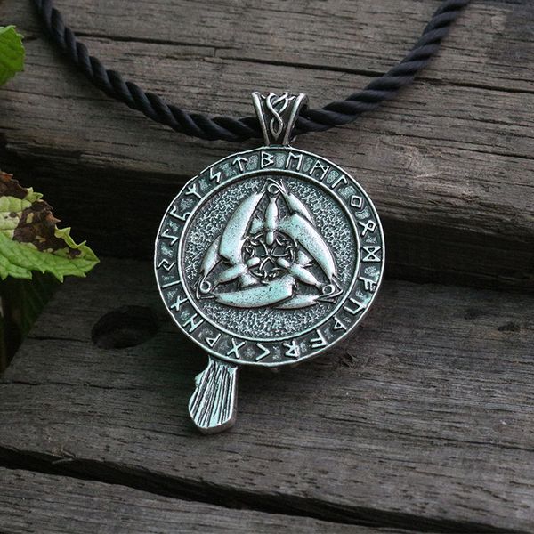 

lanseis 1pcs norse talisman viking raven choker pendant black bird celt crow necklace men pendant jewelry, Golden;silver